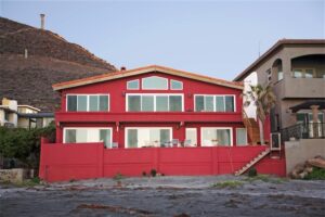 Common-Casa-Backside-1